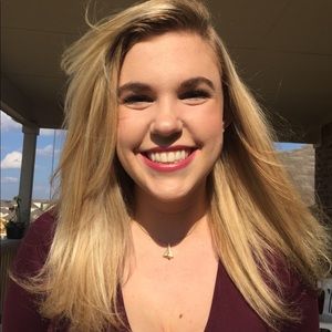 Meet your Posher, Victoria